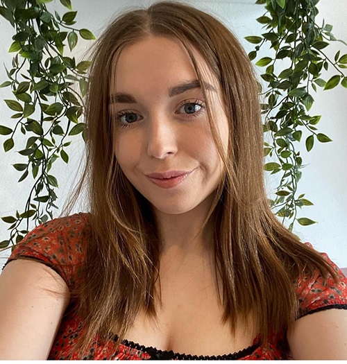 Image of Caitlin Barton