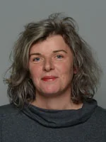 Headshot of Dr Claire Evans